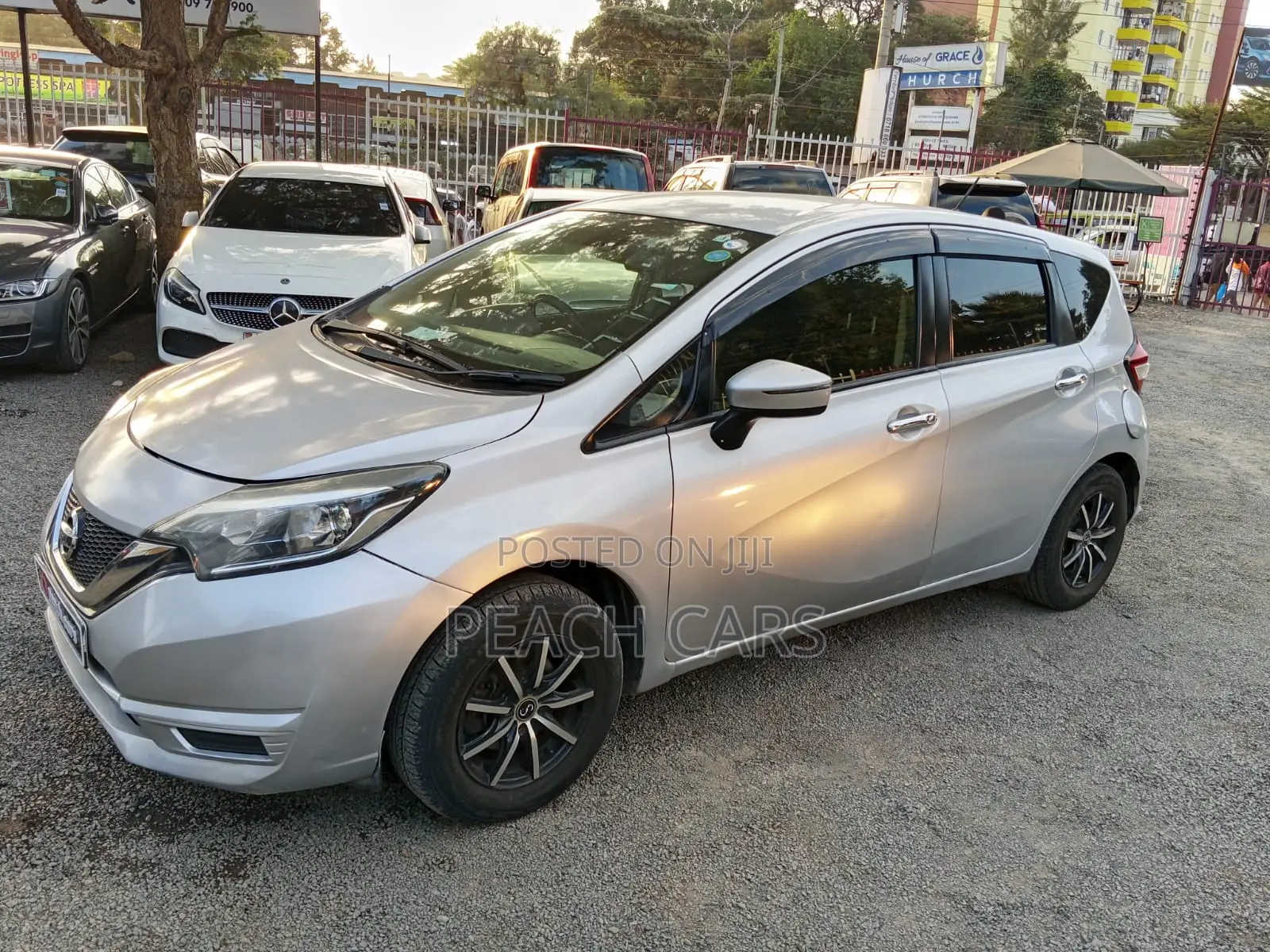 Nissan Note 2017 Silver
