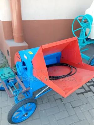 Petrol Rice Thresher Machine Available