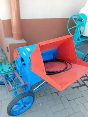 Petrol Rice Thresher Machine Available