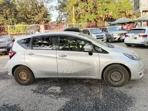 Nissan Note 2017 Silver