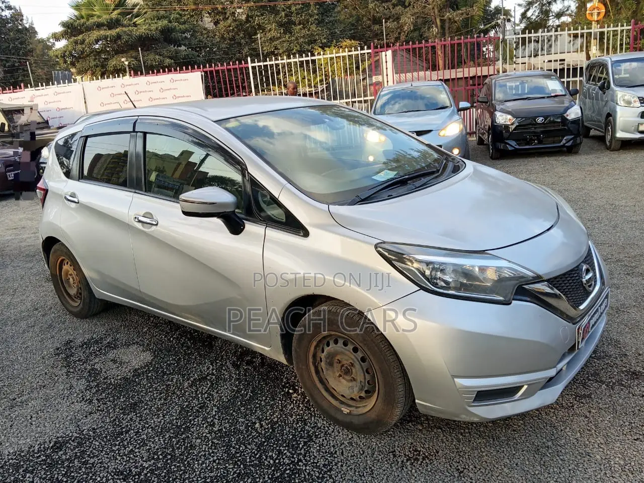 Nissan Note 2017 Silver