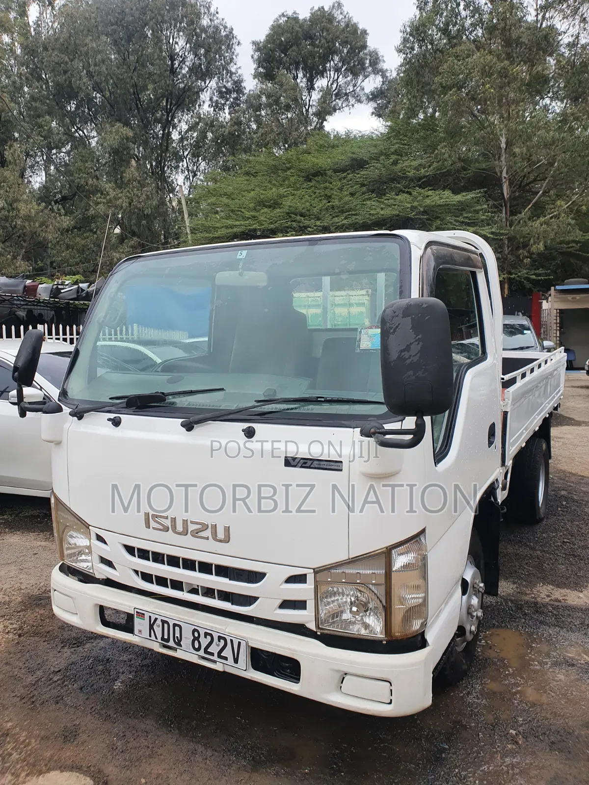 Isuzu Elf 2017