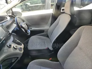 Toyota Sienta 2019 White