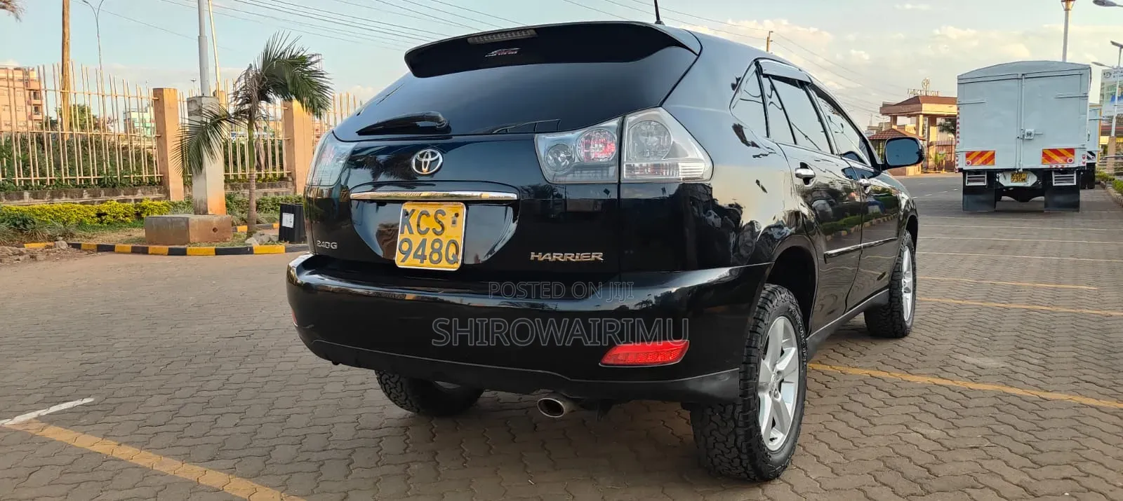 Toyota Harrier 2012 Matt Black
