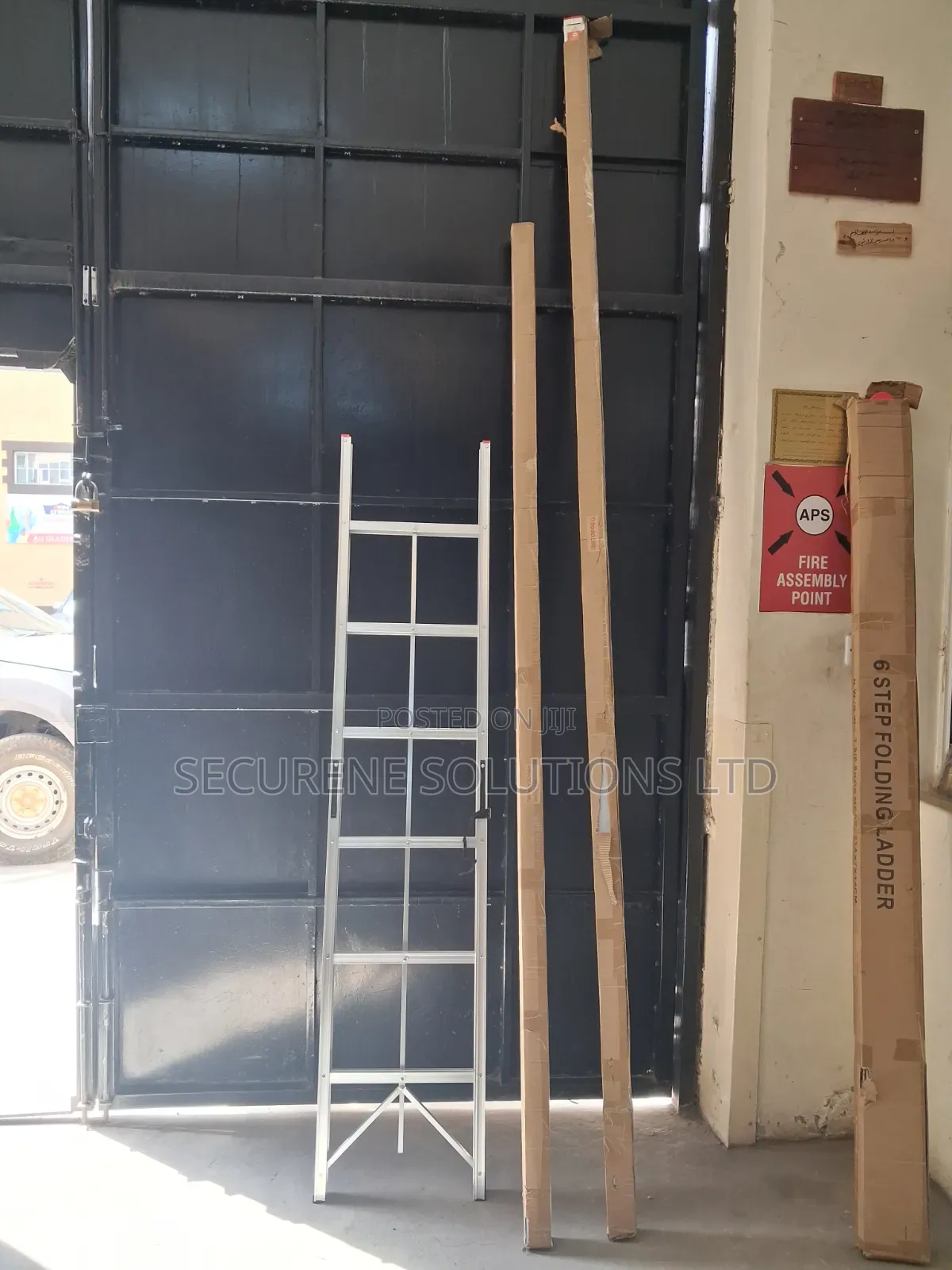 6-Step Aluminum Stick Ladder