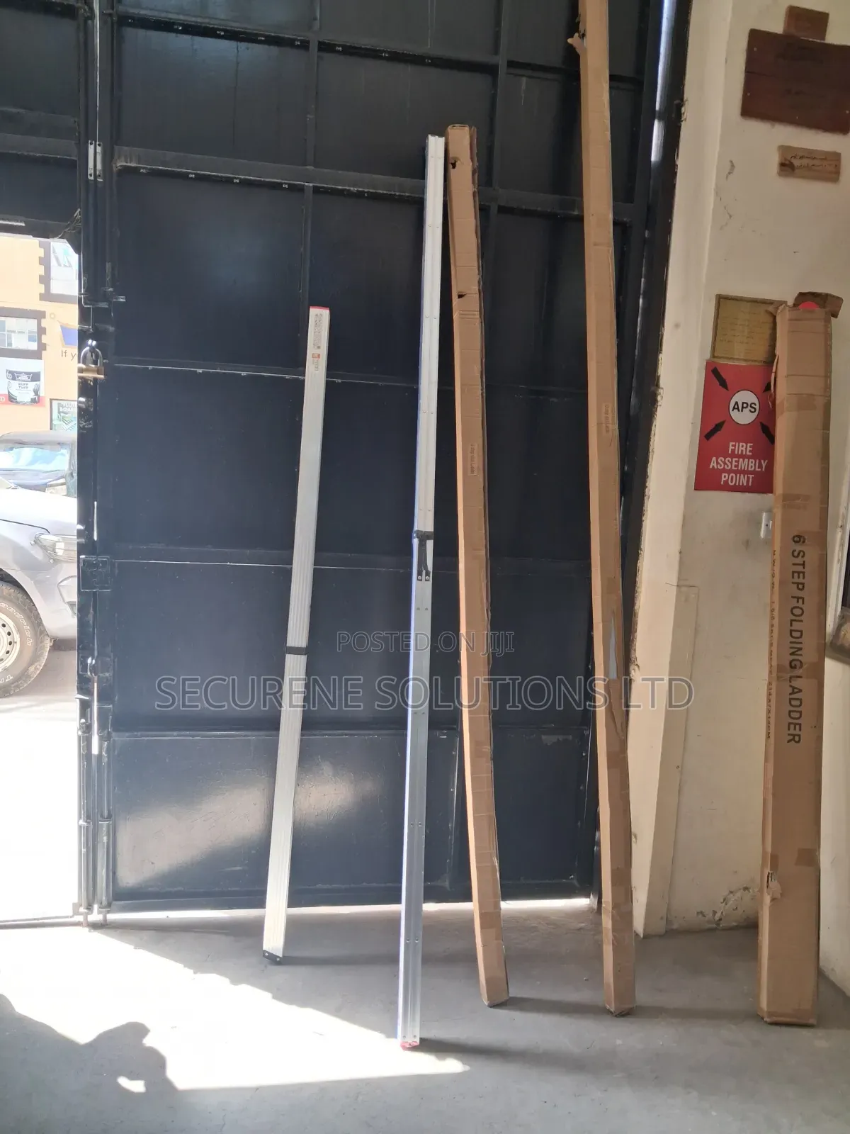 6-Step Aluminum Stick Ladder