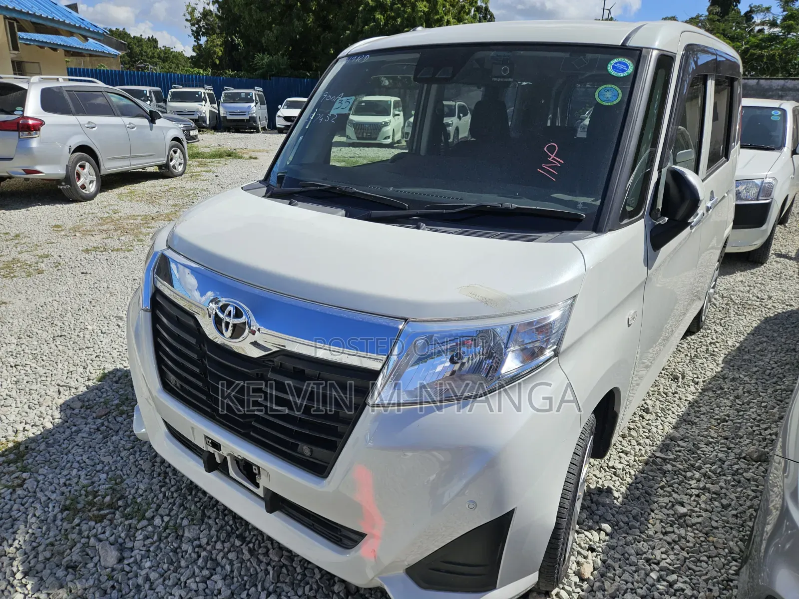 Toyota Roomy 2020 White