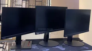 Lenovo Think Vision 22” Edge to Edge 
HDMI Port
Display 
Vga
USB