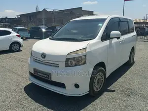 Toyota Voxy 2008 White