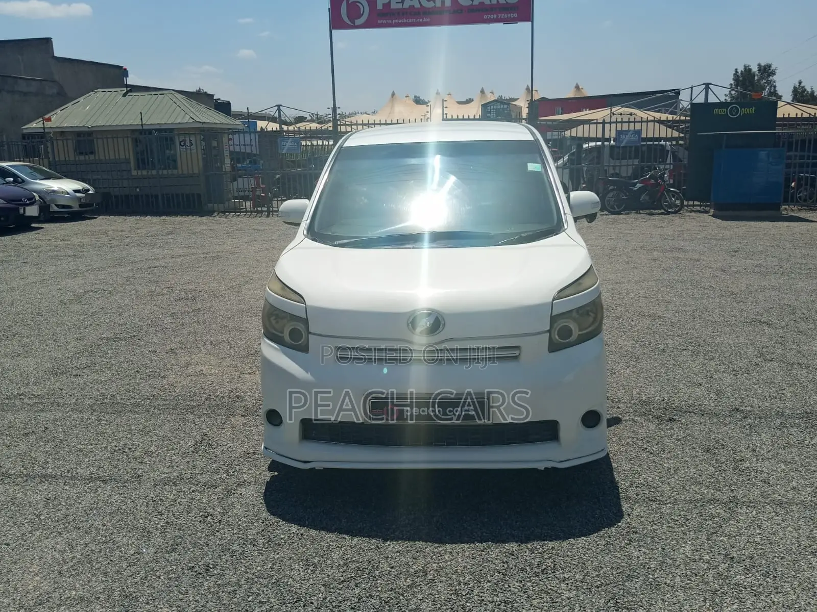 Toyota Voxy 2008 White