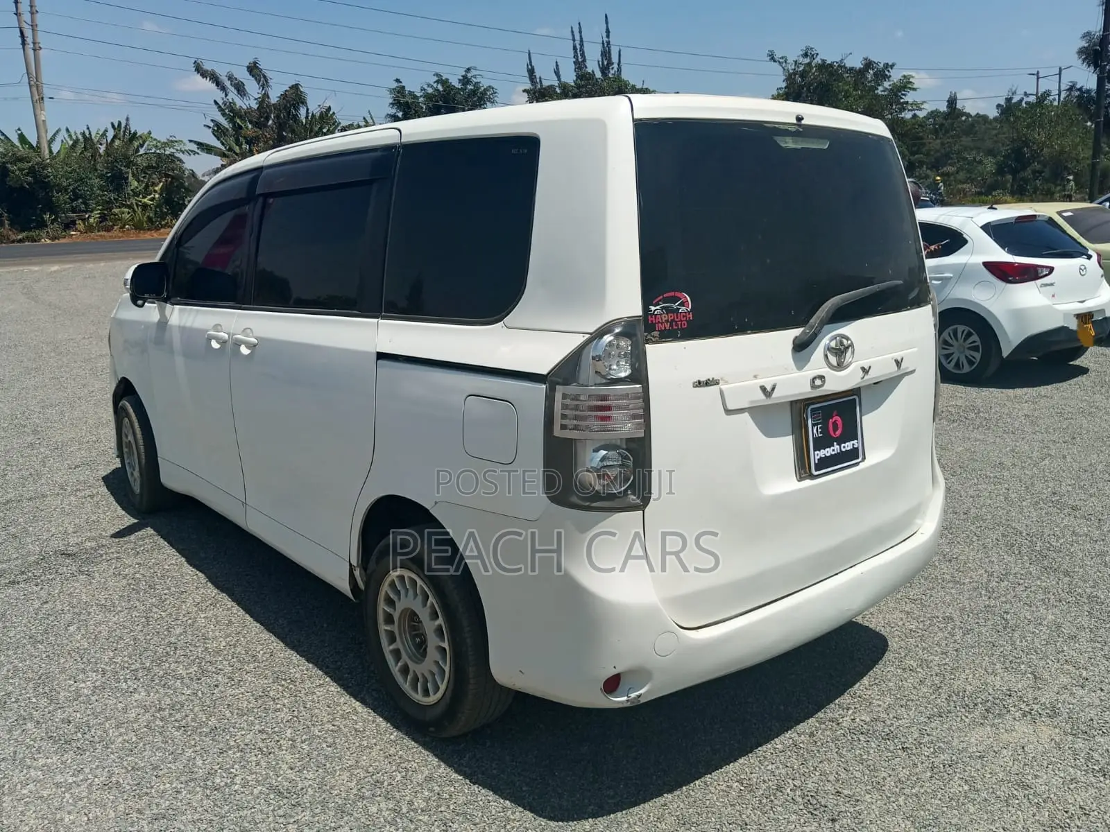 Toyota Voxy 2008 White