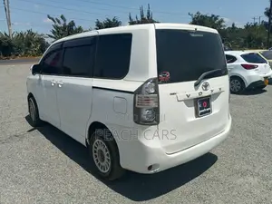 Toyota Voxy 2008 White