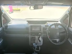 Toyota Voxy 2008 White