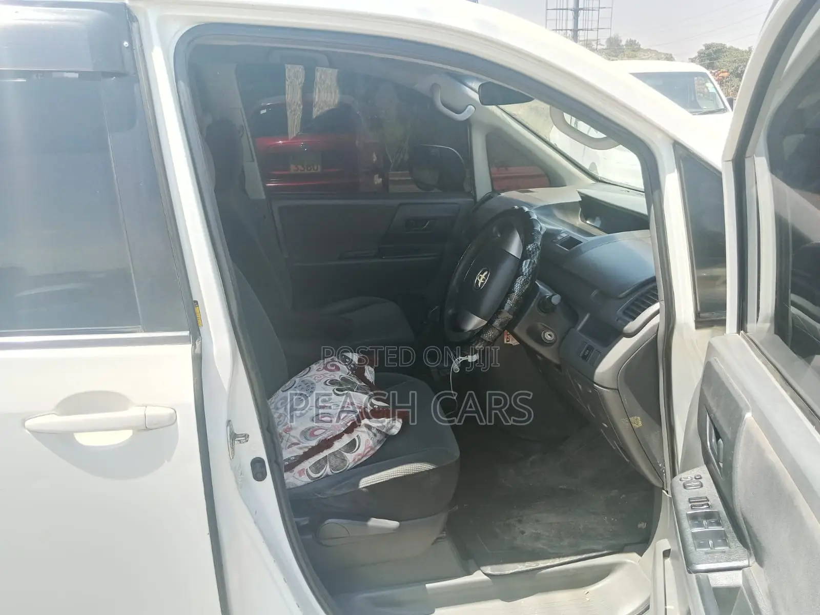 Toyota Voxy 2008 White