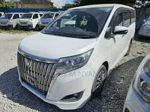 Toyota Esquire 2020 White