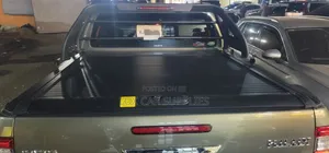 Roller Shutter Tonneau Cover