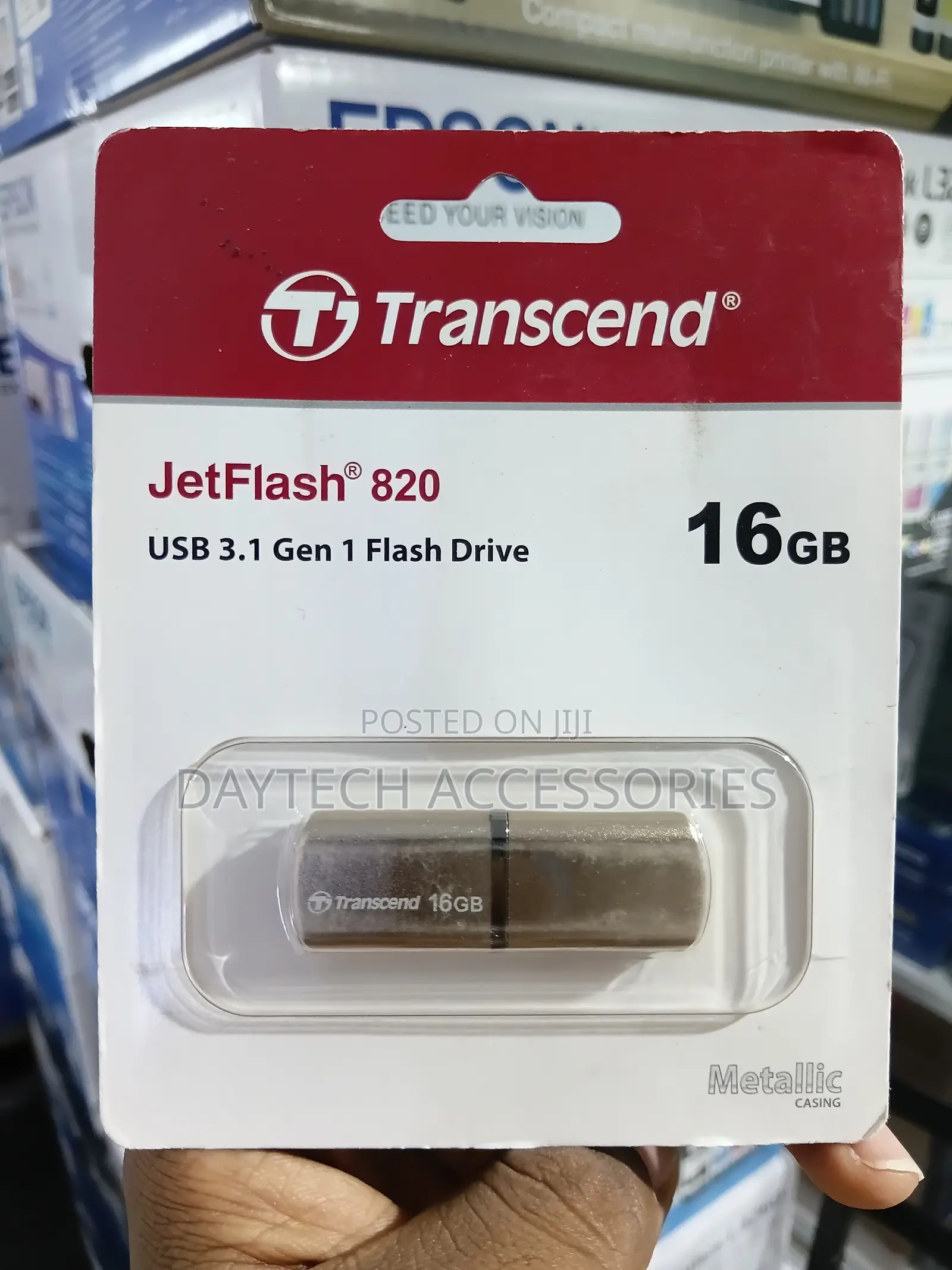 Transcend 16GB JetFlash 820 USB 3.0 Flash Drive (TS16GJF820G)