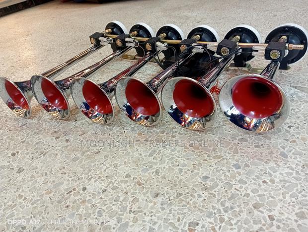 6 Pipe Horn (12V and 24V) - main view