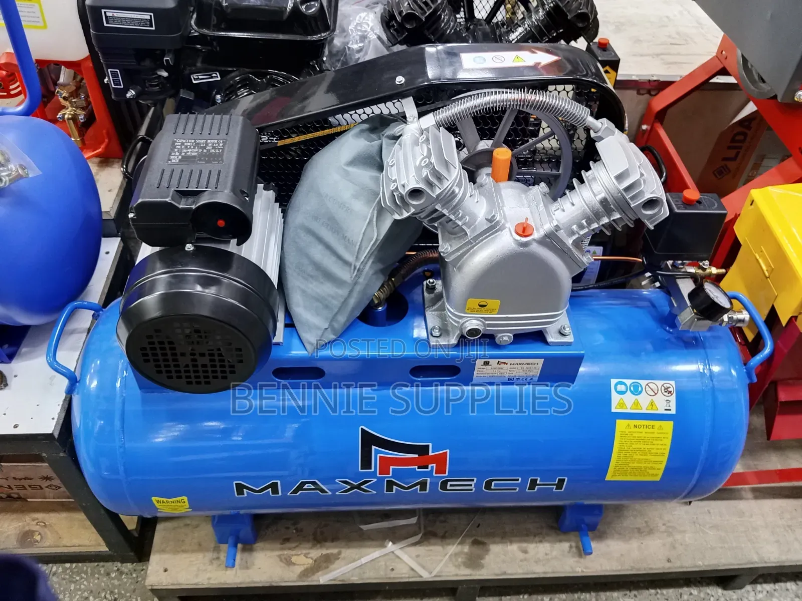 100l Maxmech Air Compressor