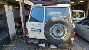 Toyota Land Cruiser 2021 White
