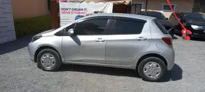 Toyota Vitz 2015 Silver