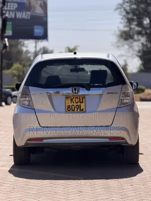 Honda Fit 2012 Silver