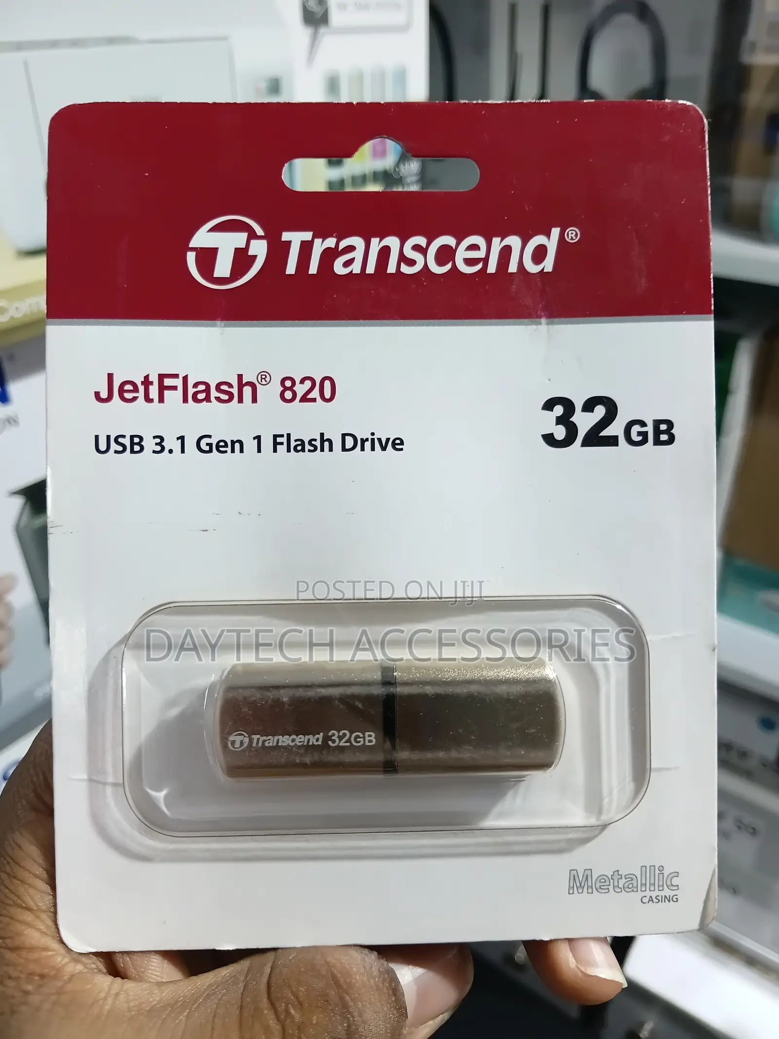 Transcend JetFlash 820 32GB USB 3.1 Gen 1 Flash Drive