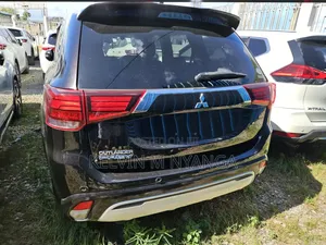Mitsubishi Outlander 2019 Black