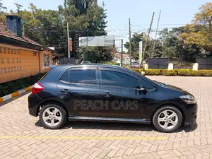 Toyota Auris 2010 Black