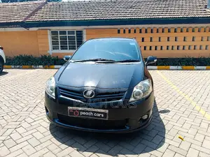 Toyota Auris 2010 Black