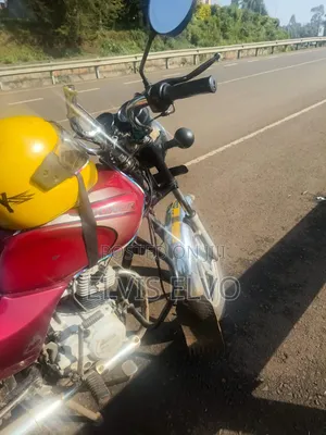 Bajaj Boxer 2021 Red