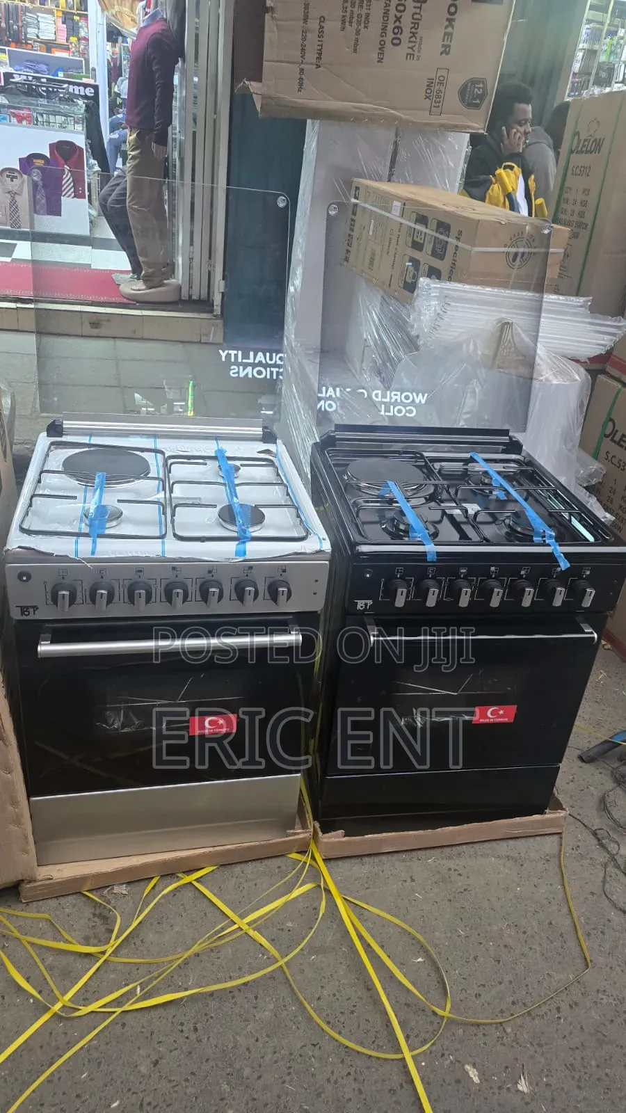 60×60 Cm 
 3 Gas + 1 Electric Turbo Fan and Cast Iron