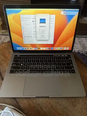 Laptop Apple MacBook Pro 2018 16GB Intel Core i5 SSD 512GB