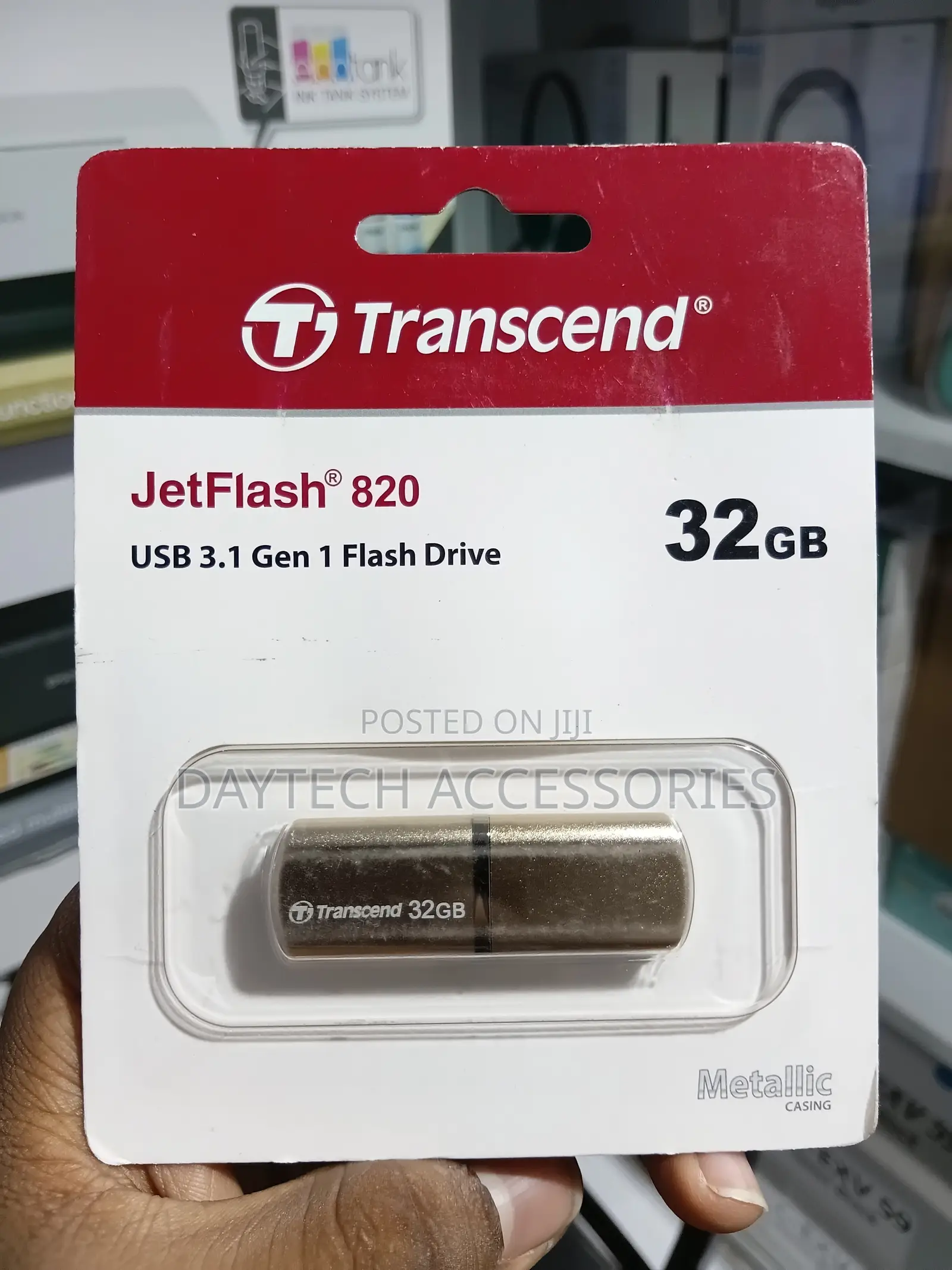 Transcend 32GB JetFlash 820G USB 3.0 Flash Drive, Gold