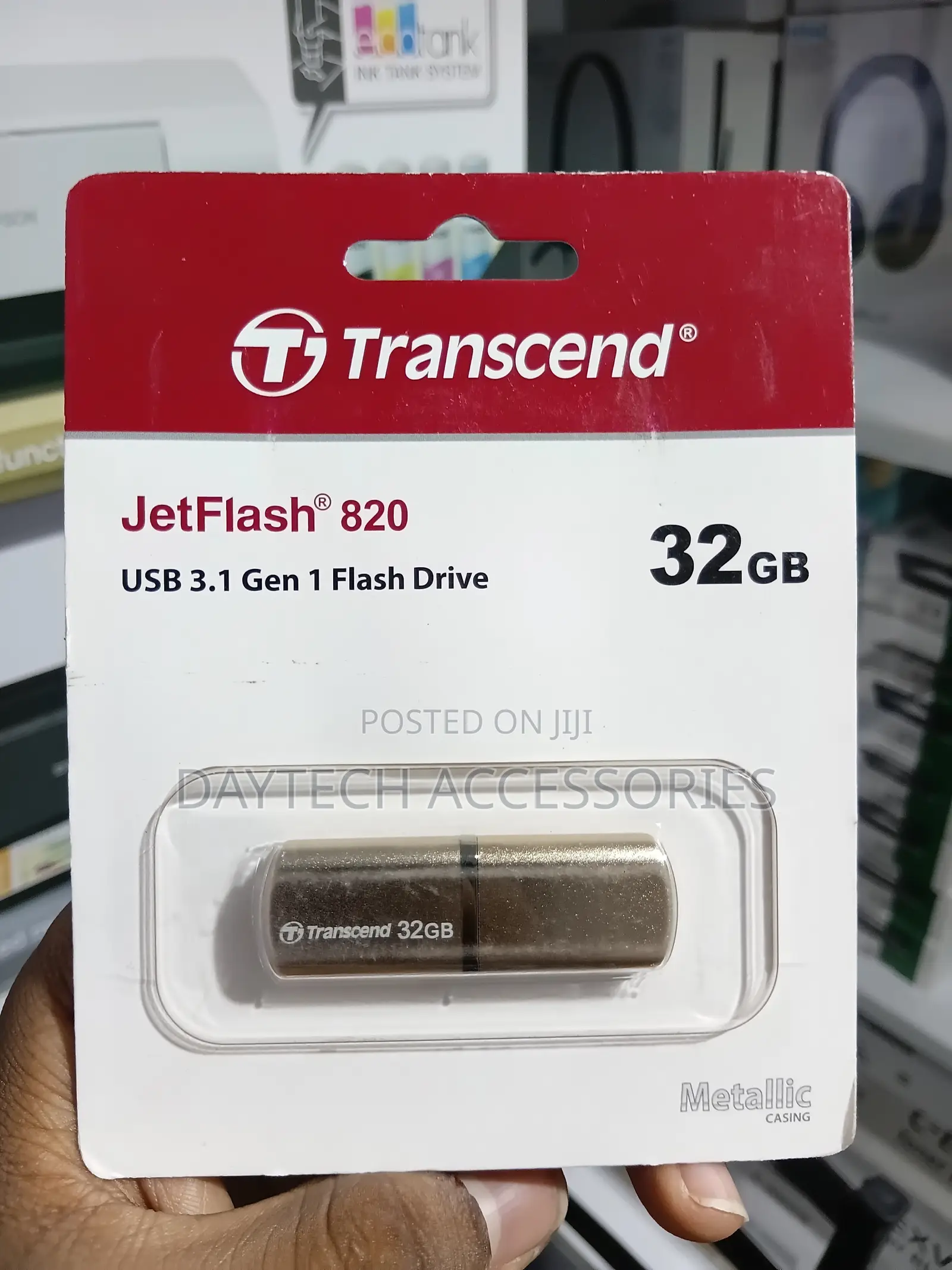 Transcend 32GB JetFlash 820G USB 3.0 Flash Drive, Gold
