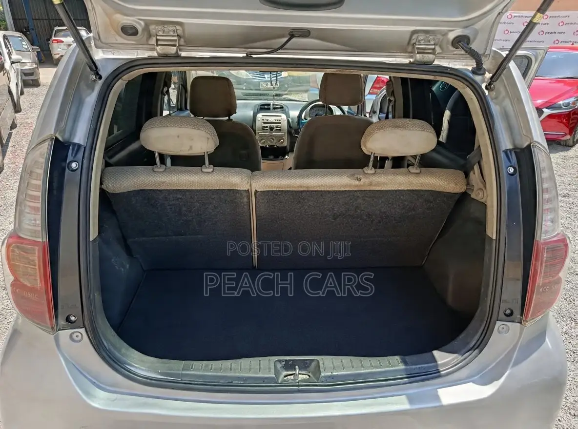 Toyota Passo 2008 Silver