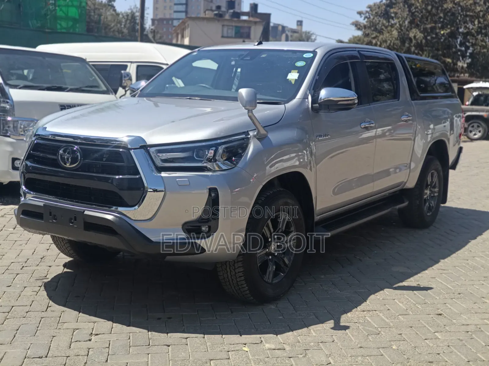 Toyota Hilux 2021 Silver