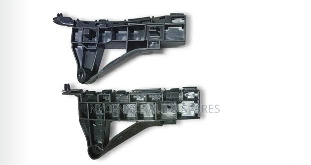 Front Bumper Slide Honda Fit 2011 - thumbnail 2