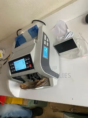 Multi-Currency Digital Cash Counting Machine