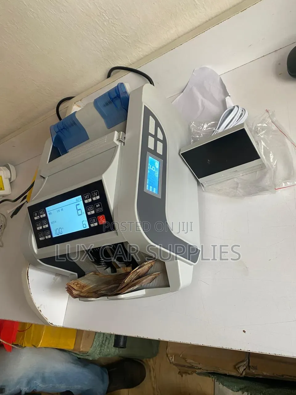 Multi-Currency Digital Cash Counting Machine