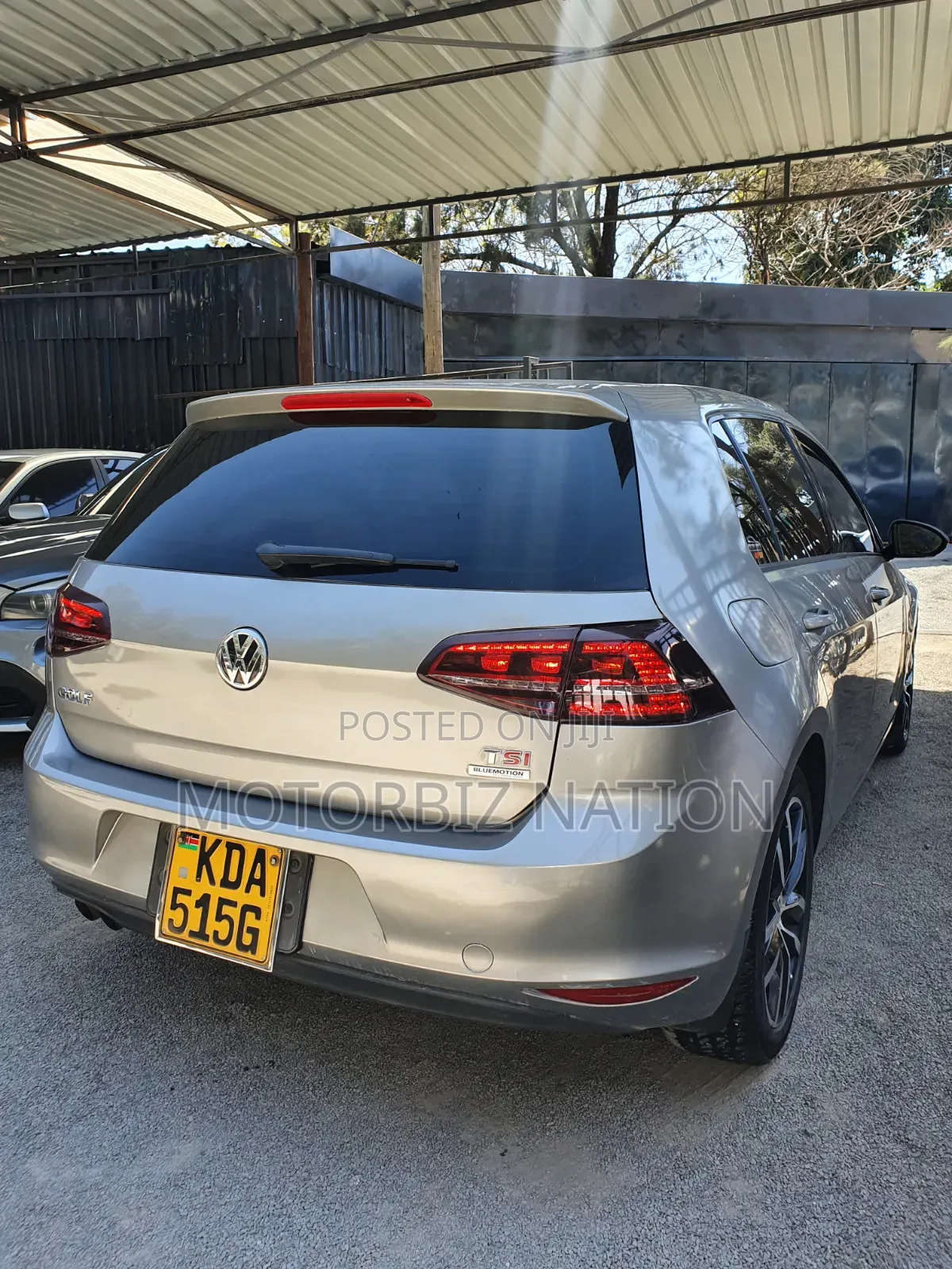 Volkswagen Golf 2013 Gold