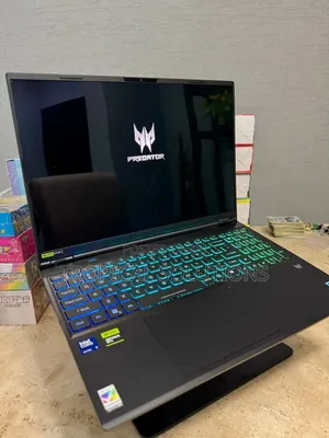 New Laptop Acer Predator Helios 16 16GB Intel Core Ultra 9 SSD 1T