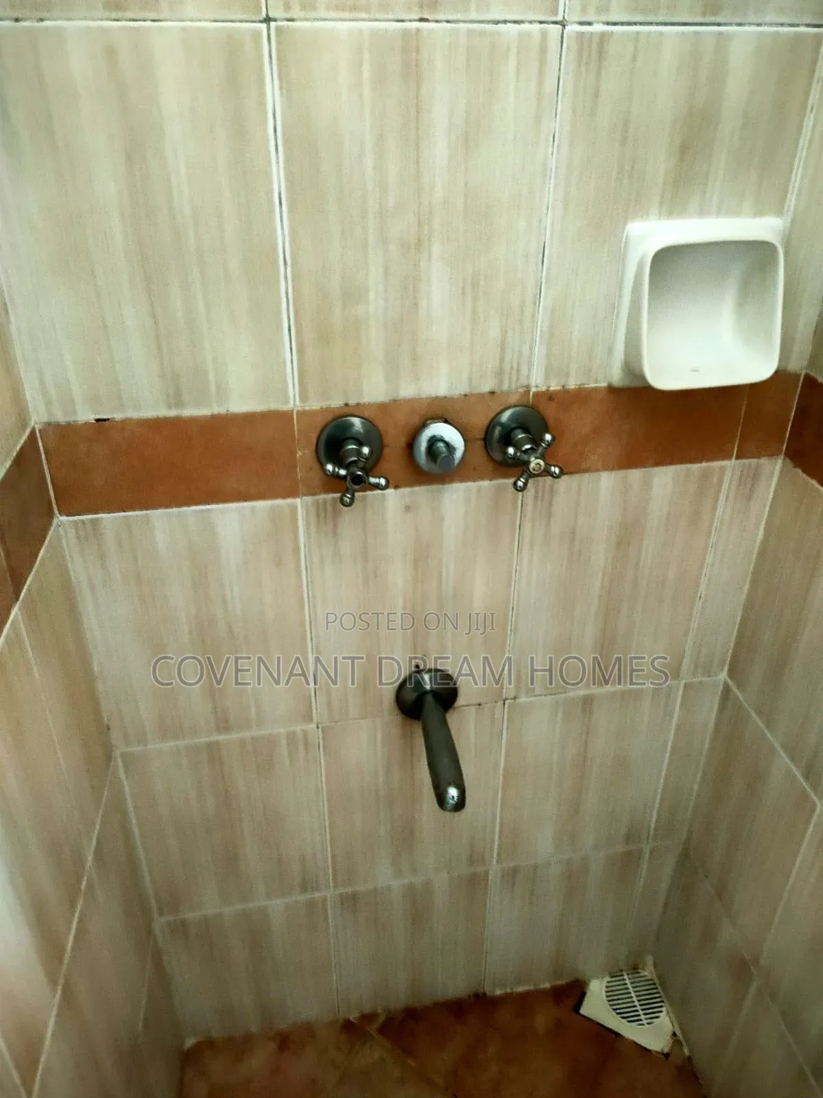 3bdrm Block of Flats in Kileleshwa for sale