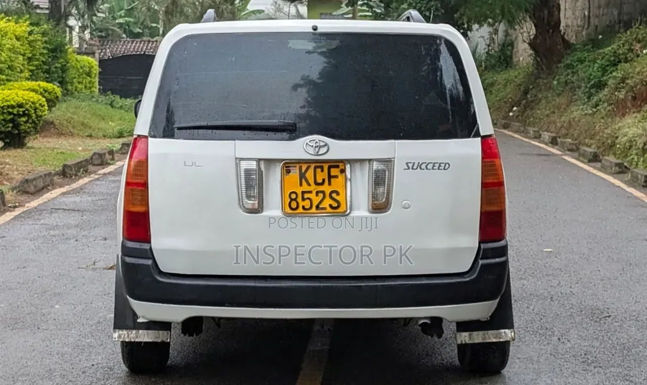 Toyota Succeed 2010 White