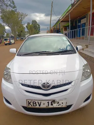 Toyota Belta 2009 White