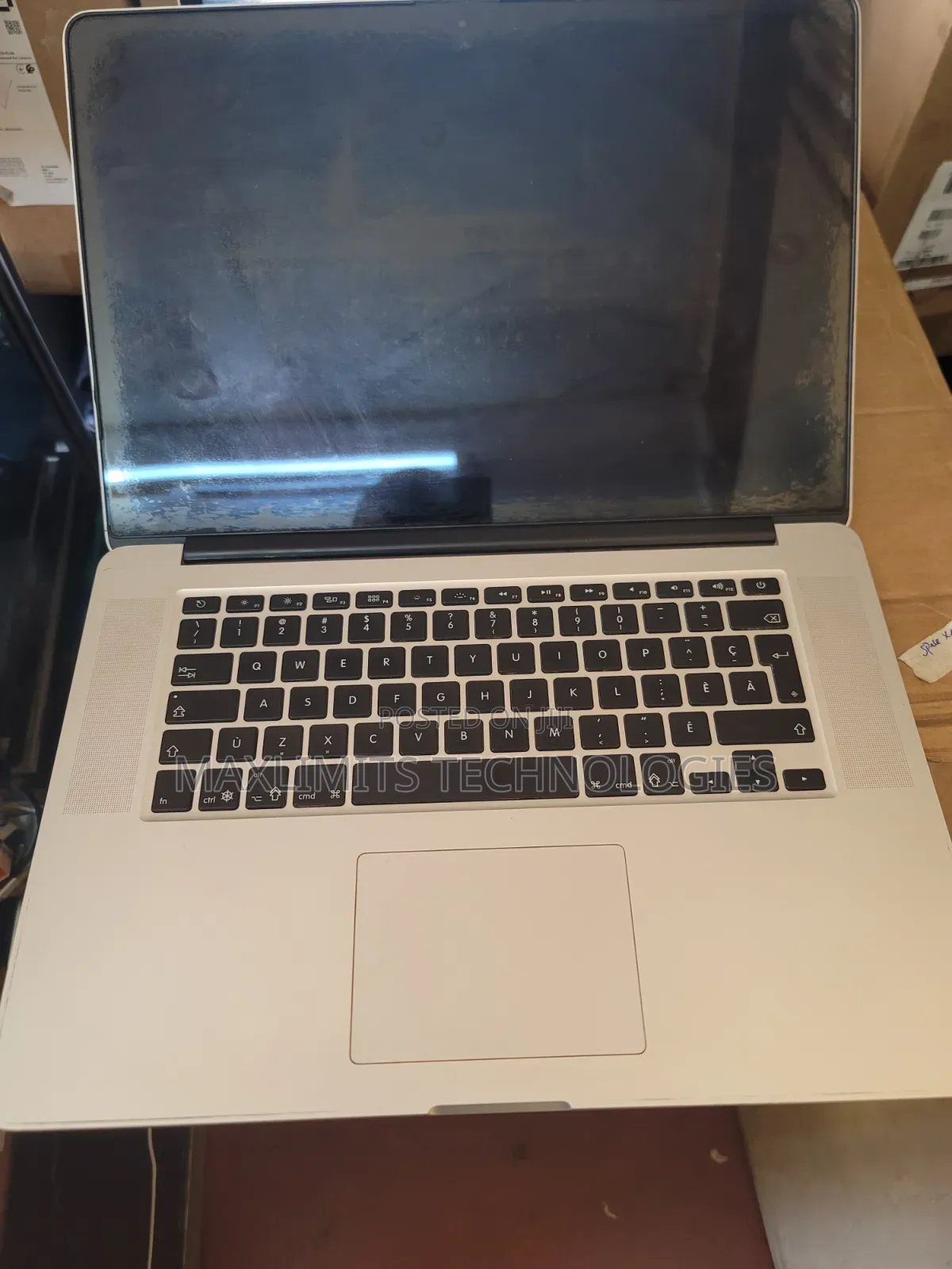 Laptop Apple MacBook Pro 2015 16GB Intel Core i7 SSD 256GB