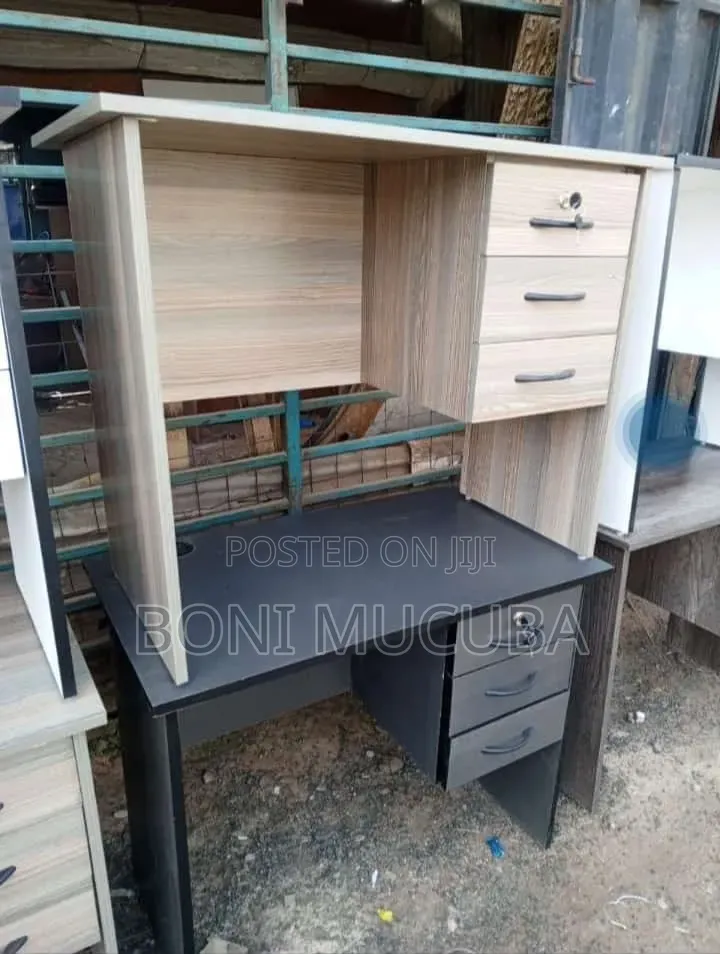 Office Desks