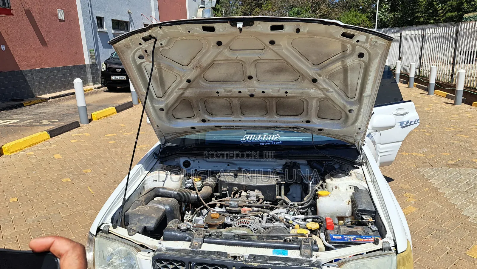 Subaru Forester 2001 White