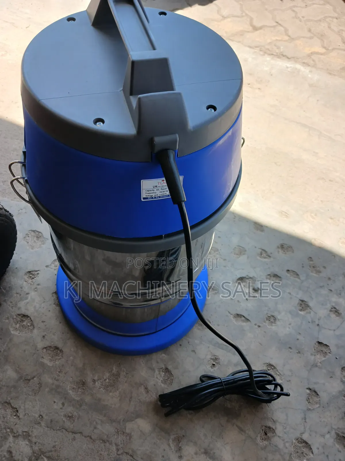 Tlac Vacuum Cleaner 30l