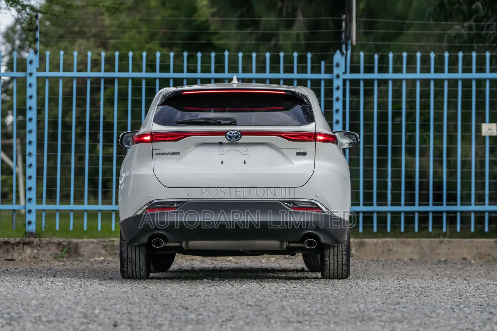 Toyota Harrier 2.5 Hybrid 4WD 2020 White